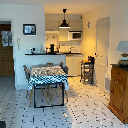 Appartement Centre Ville Pres Du Port Avec Parking Et Wifi La Rochelle  Exterior foto