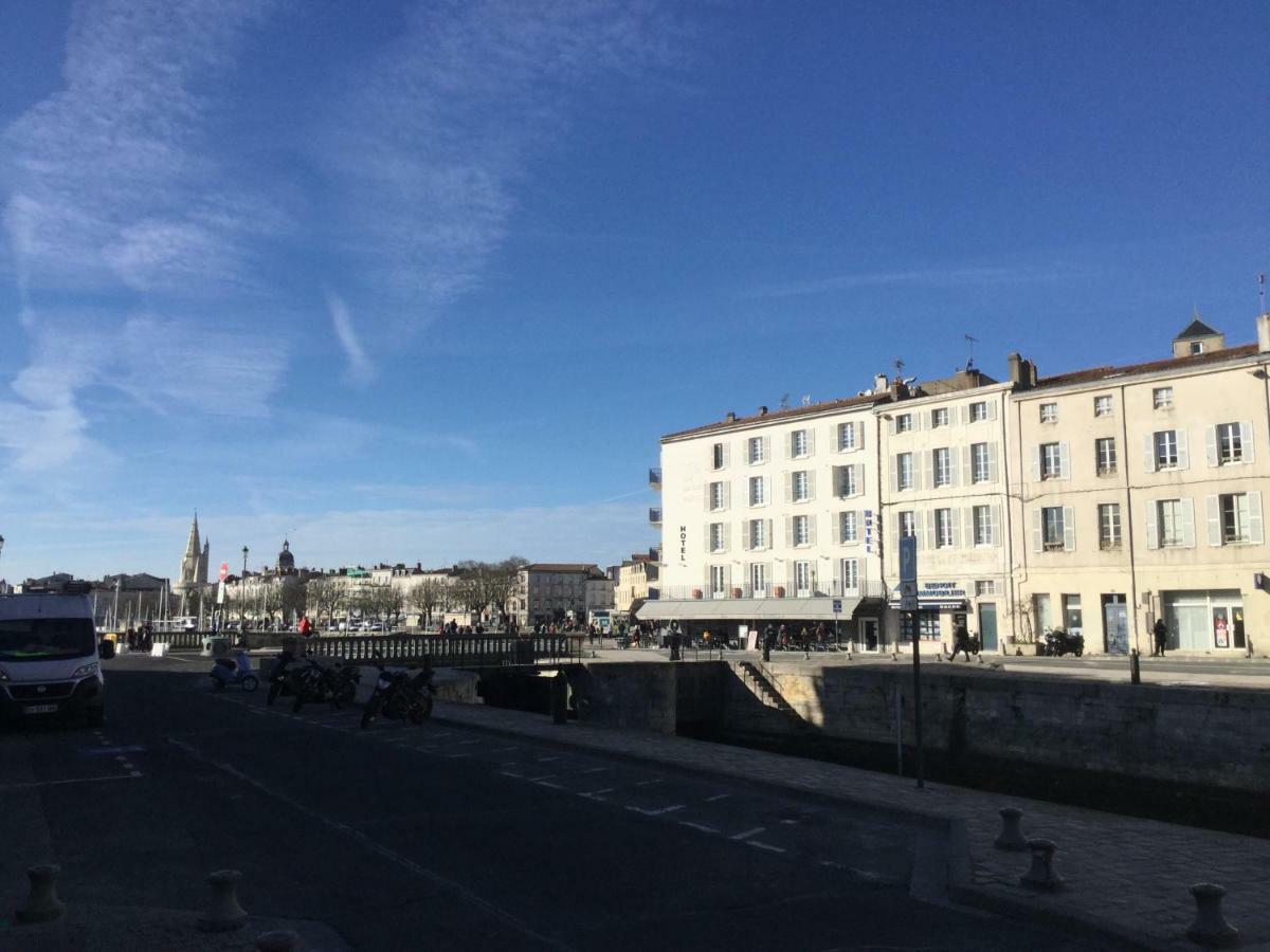 Appartement Centre Ville Pres Du Port Avec Parking Et Wifi La Rochelle  Exterior foto